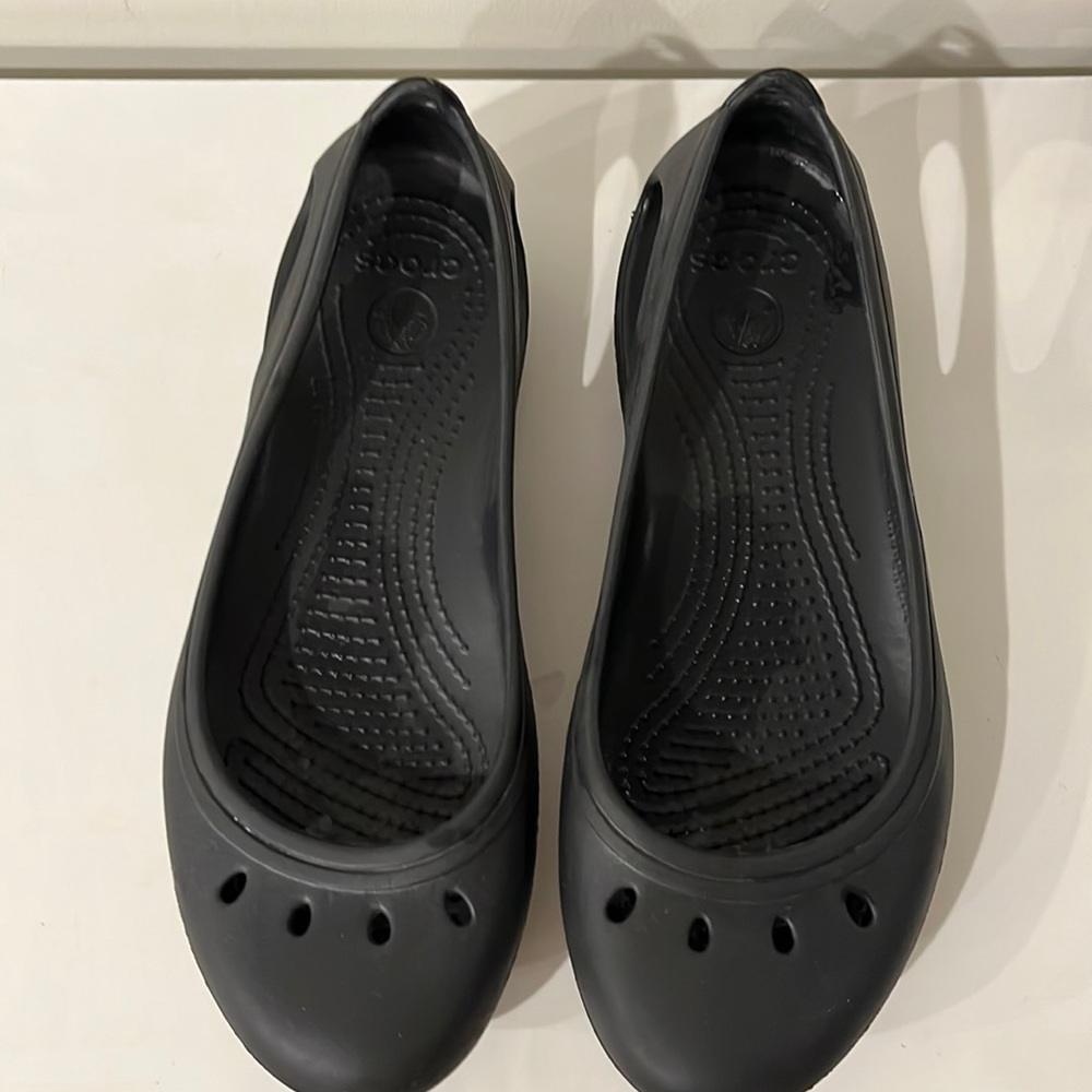 Crocs ballet flats size 9